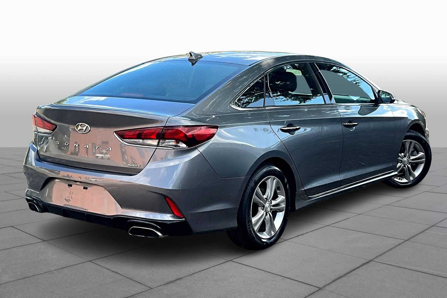 2018 Hyundai Sonata Sport photo 12