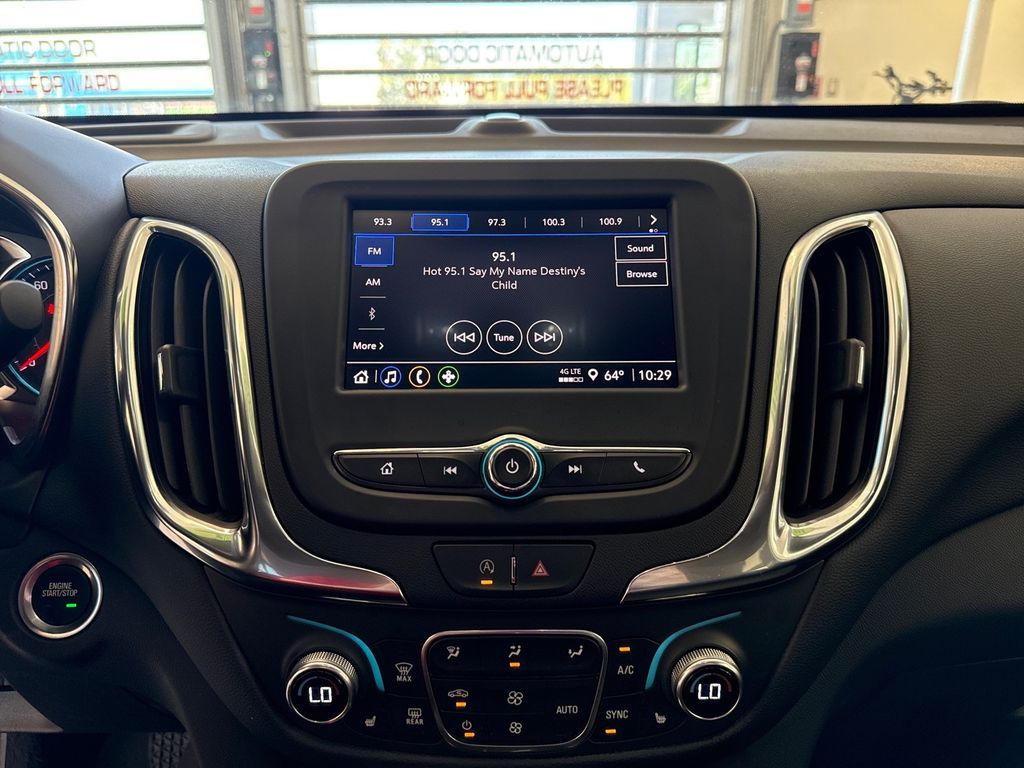 2024 Chevrolet Equinox LT photo 9