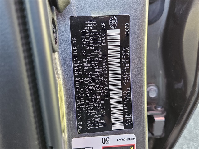 2023 Toyota Camry Hybrid LE photo 17