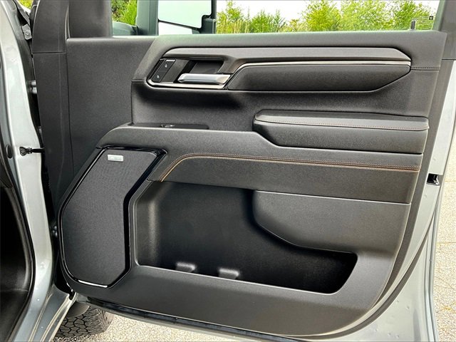 2024 Gmc Sierra HD AT4 photo 12
