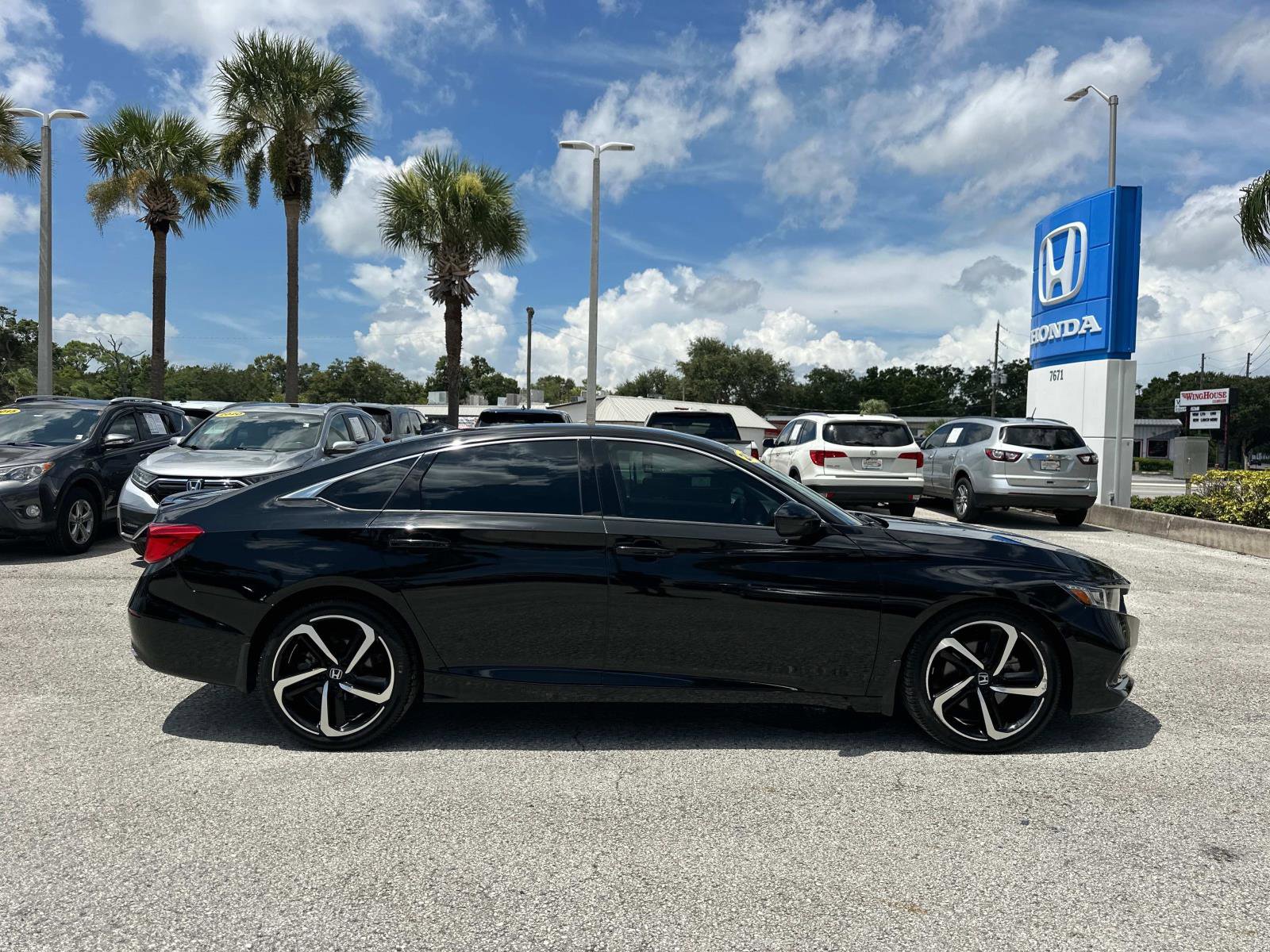 2022 Honda Accord Sport SE 1.5T photo 2