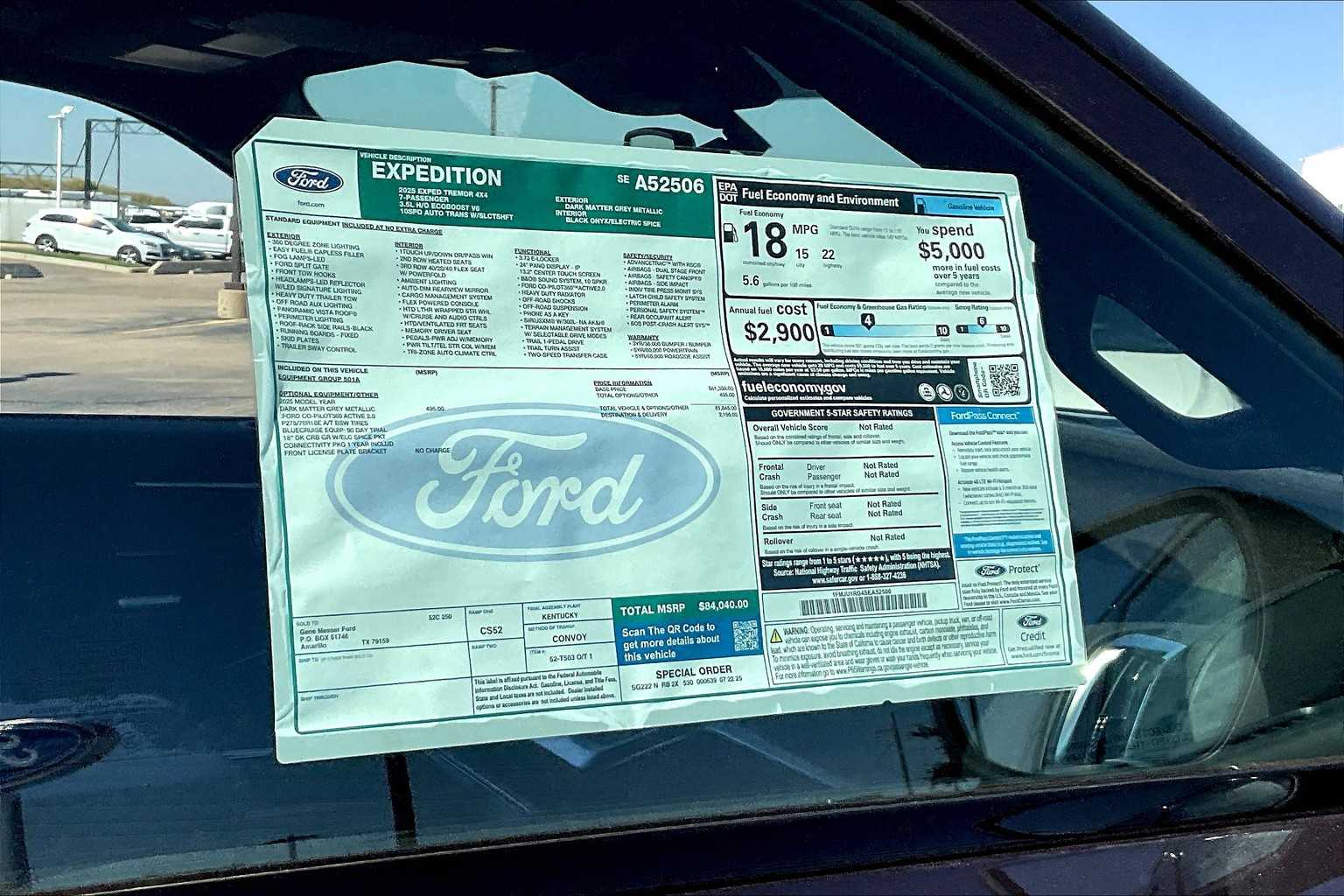 2025 Ford Expedition photo 18