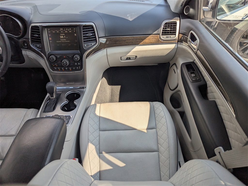 2017 Jeep Grand Cherokee Summit photo 15