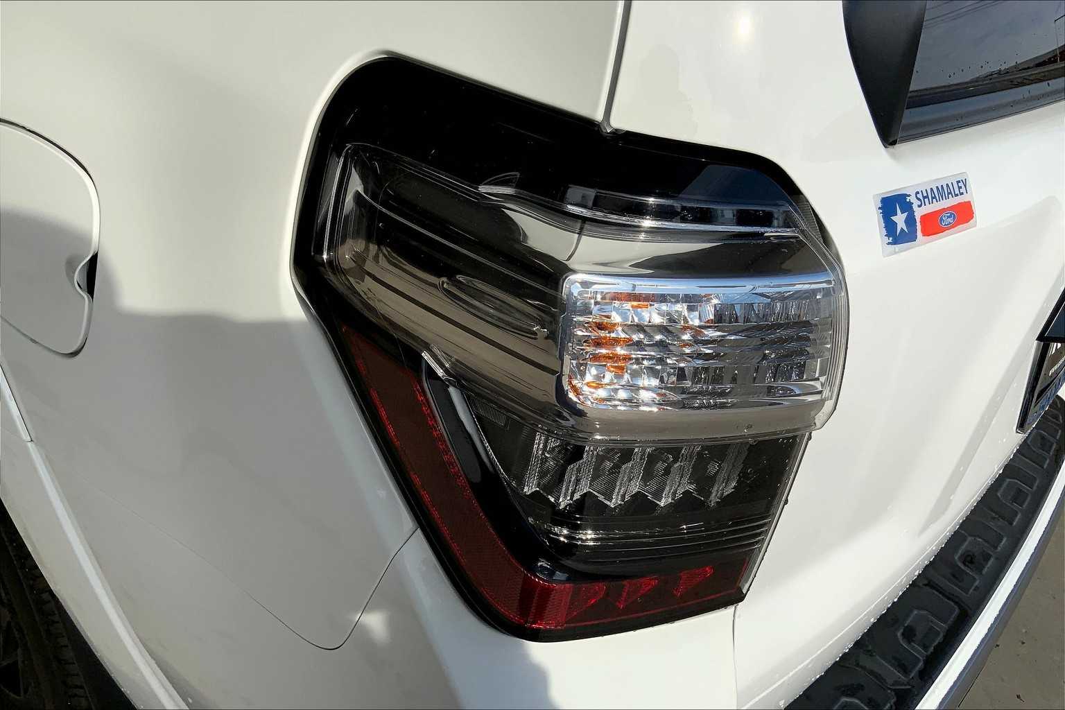 2023 Toyota 4Runner TRD Premium photo 27
