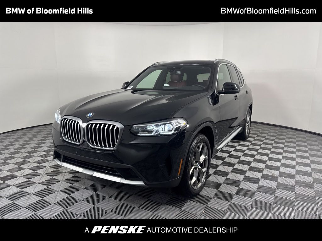 2023 BMW X3 30i's photo