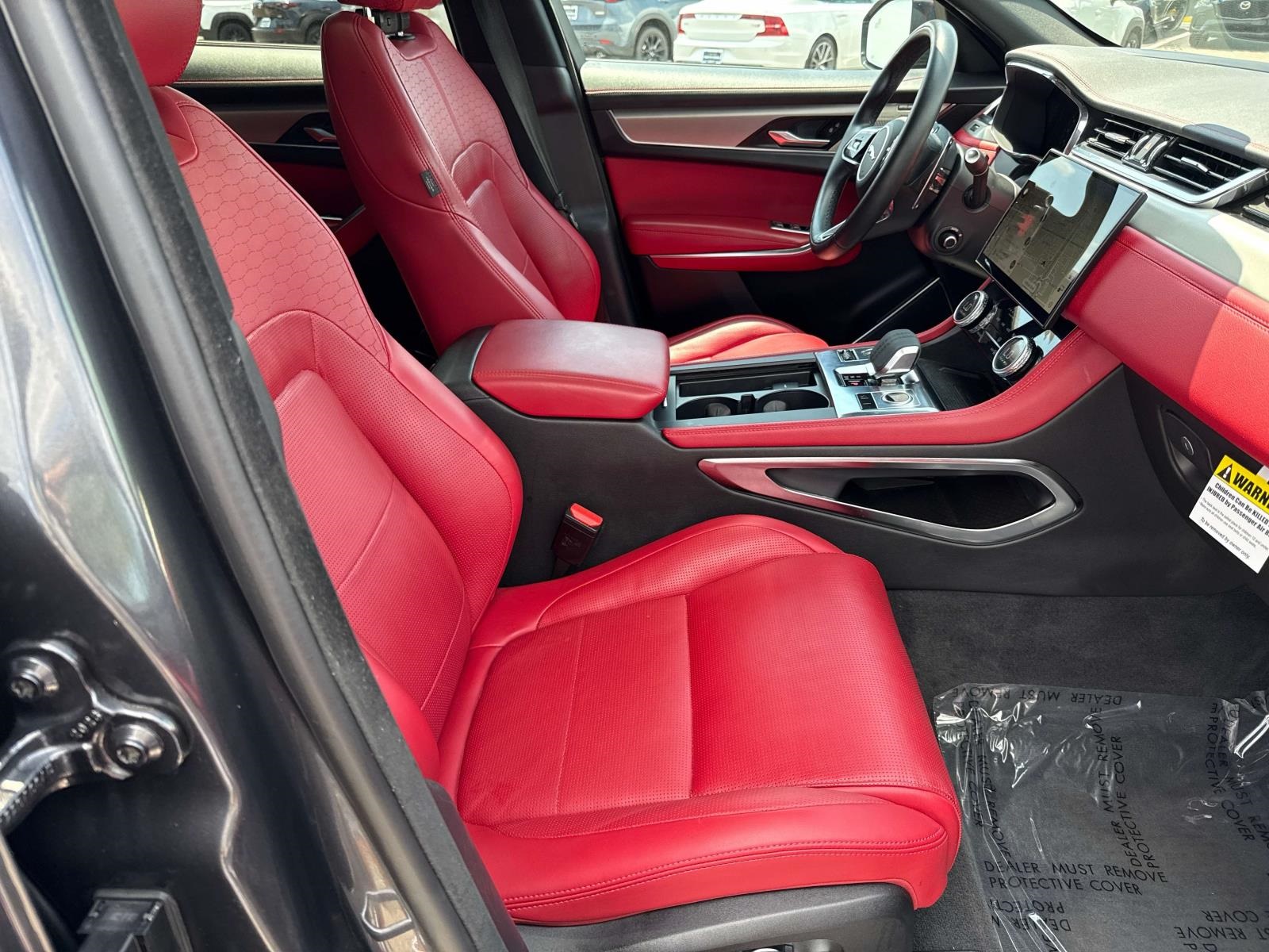 2025 Jaguar F-PACE P250 R-Dynamic S photo 12