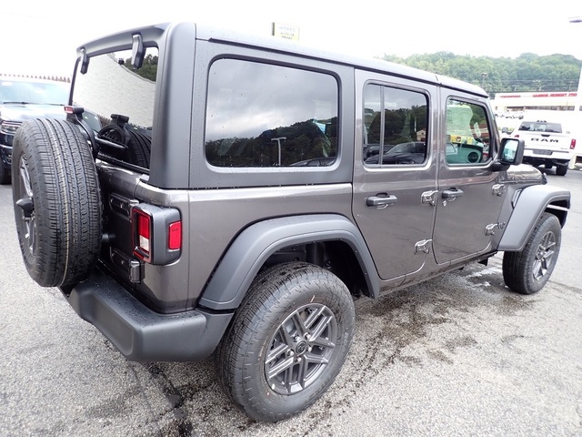 2025 Jeep Wrangler Sport S photo 6