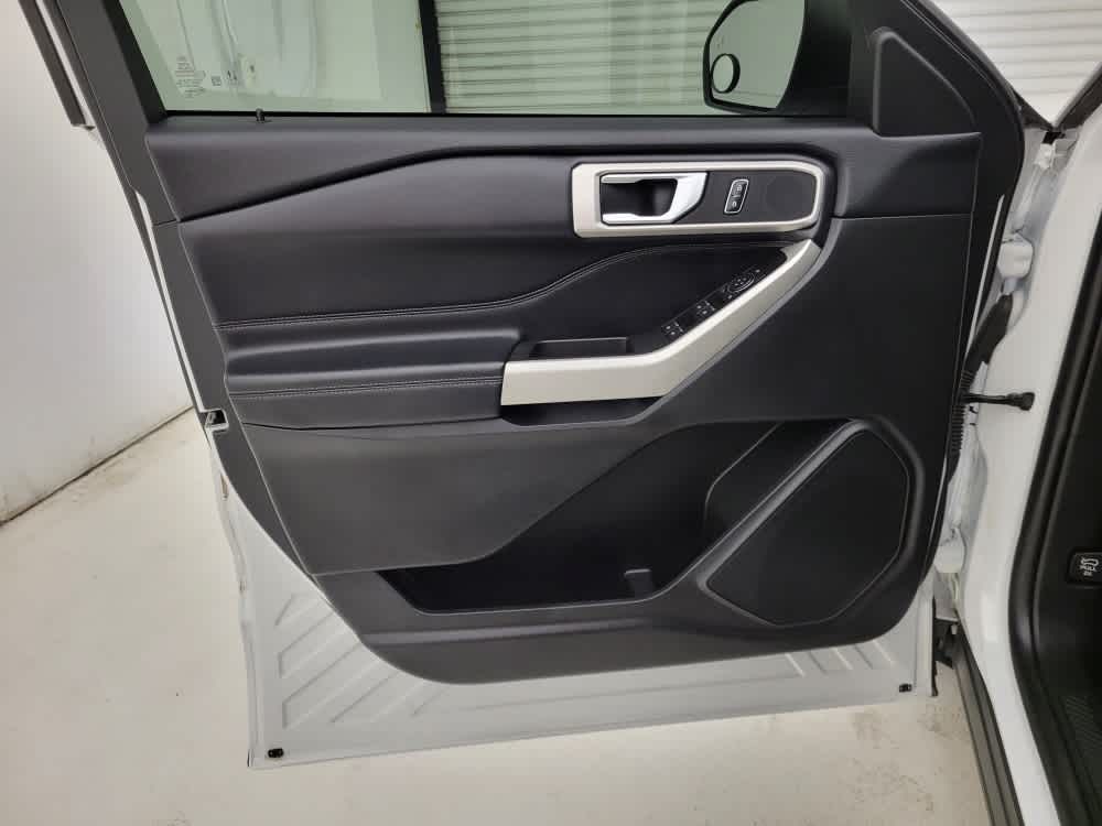 2022 Ford Explorer XLT photo 20