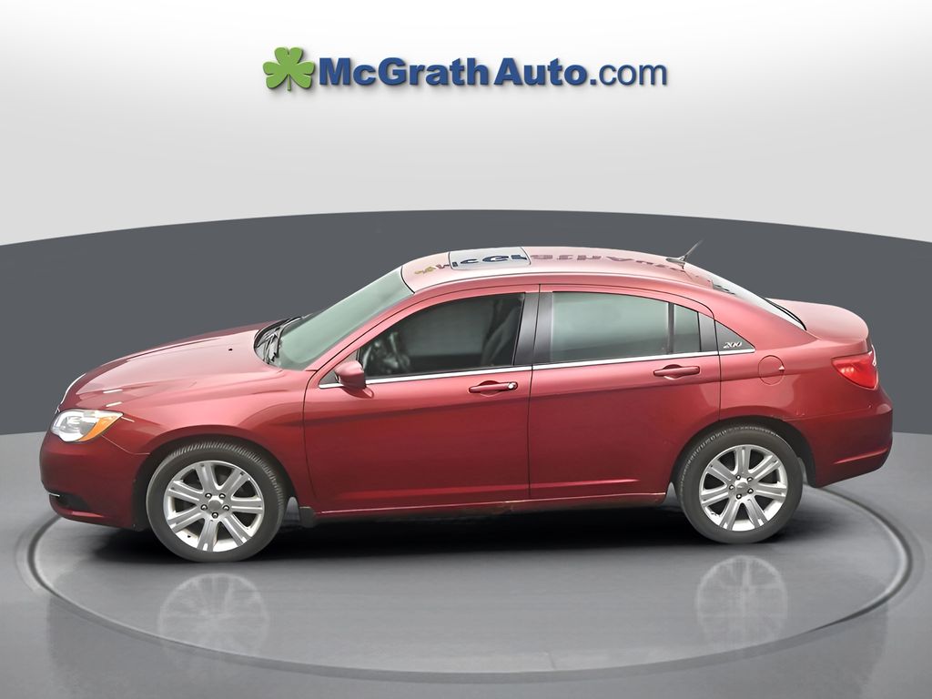 2012 Chrysler 200 Touring photo 6