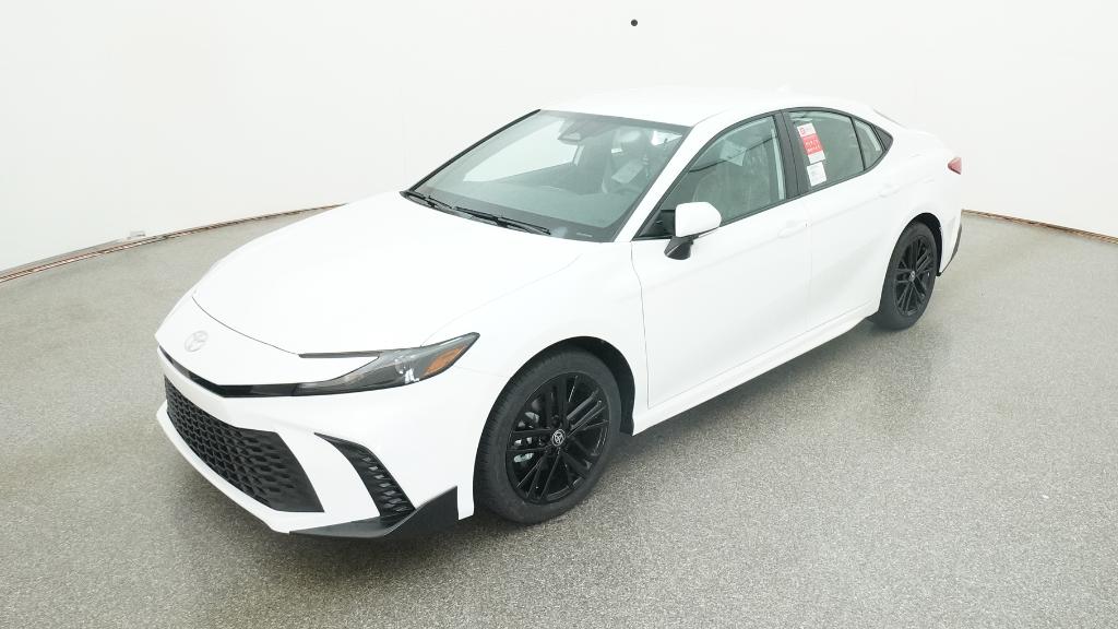 2026 Toyota Camry SE's photo