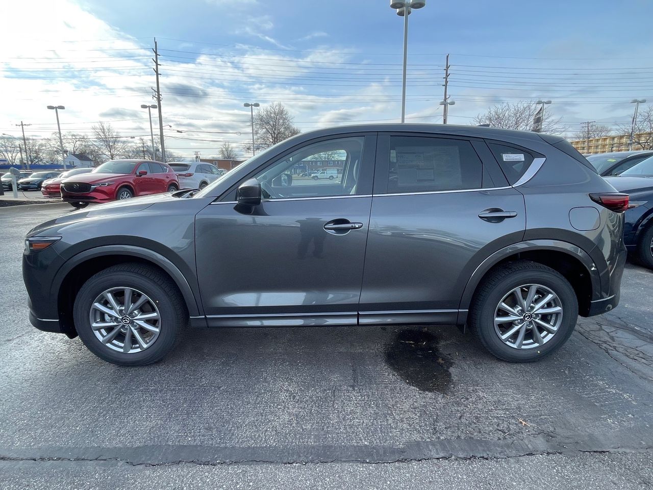 2025 Mazda CX-5 2.5 Select photo 2