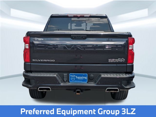 2022 Chevrolet Silverado 1500 High Country photo 4