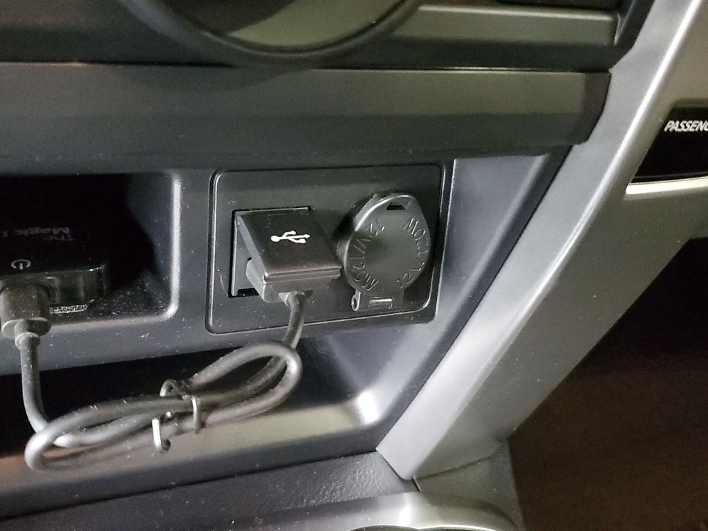 2024 Toyota 4Runner SR5 photo 25