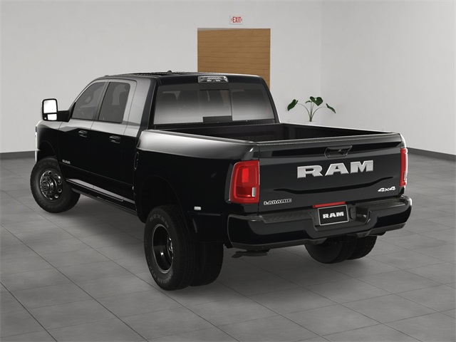2025 Ram 3500 Laramie photo 4