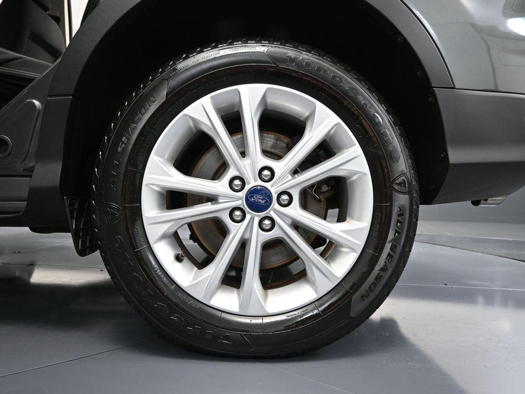 2017 Ford Escape SE photo 10