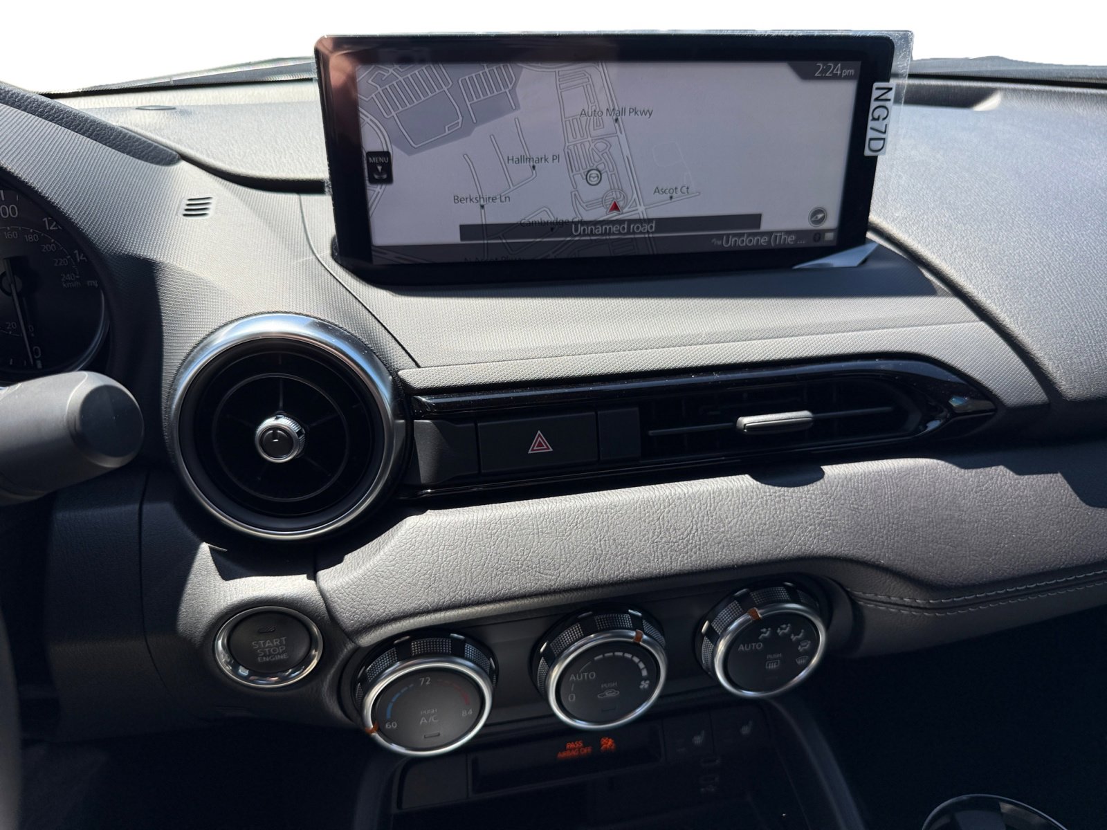 2025 Mazda MX-5 Miata Miata Grand Touring photo 12
