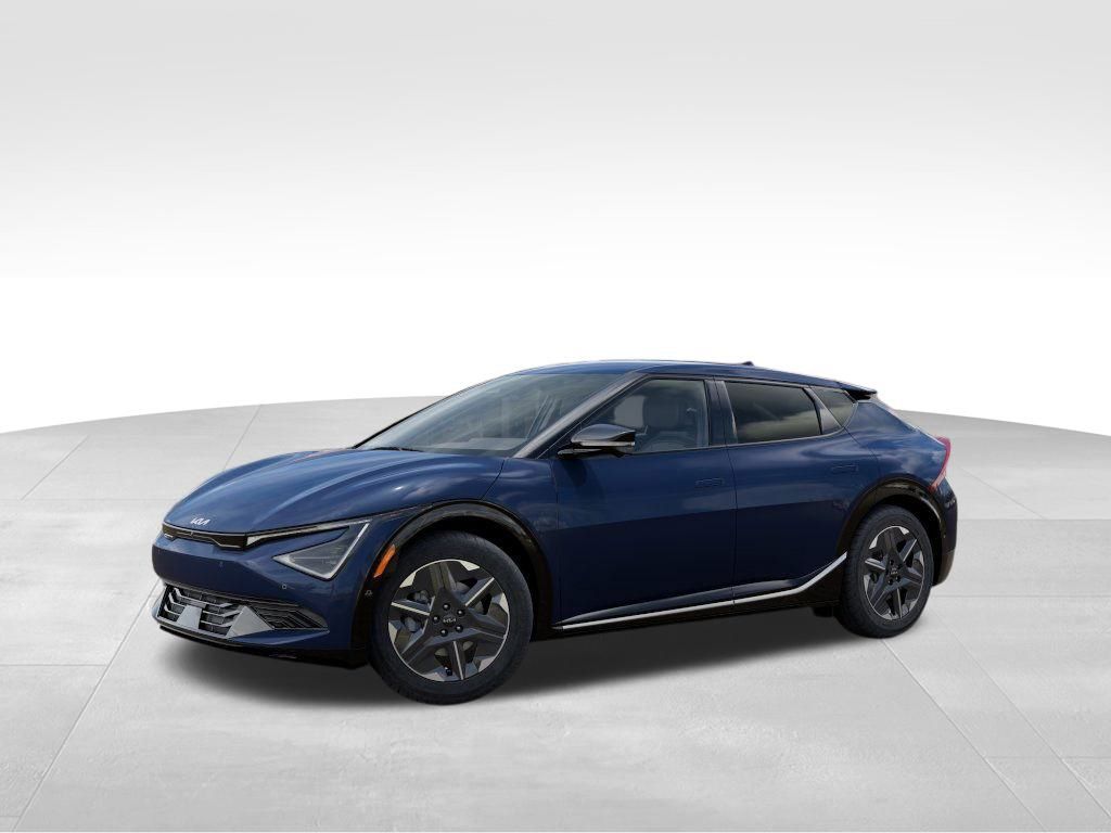 2025 Kia EV6 Light photo 3
