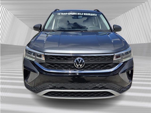 2022 Volkswagen Taos S photo 3