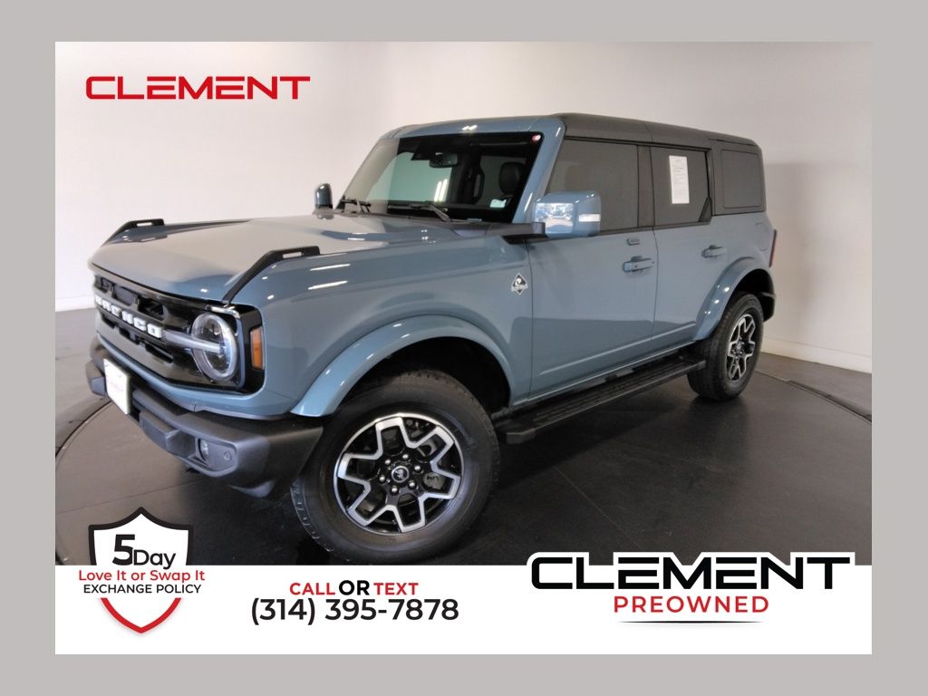 2023 Ford Bronco 4-Door Outer Banks's photo