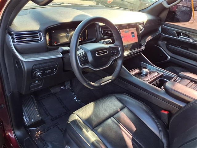 2022 Jeep Wagoneer Series II photo 2