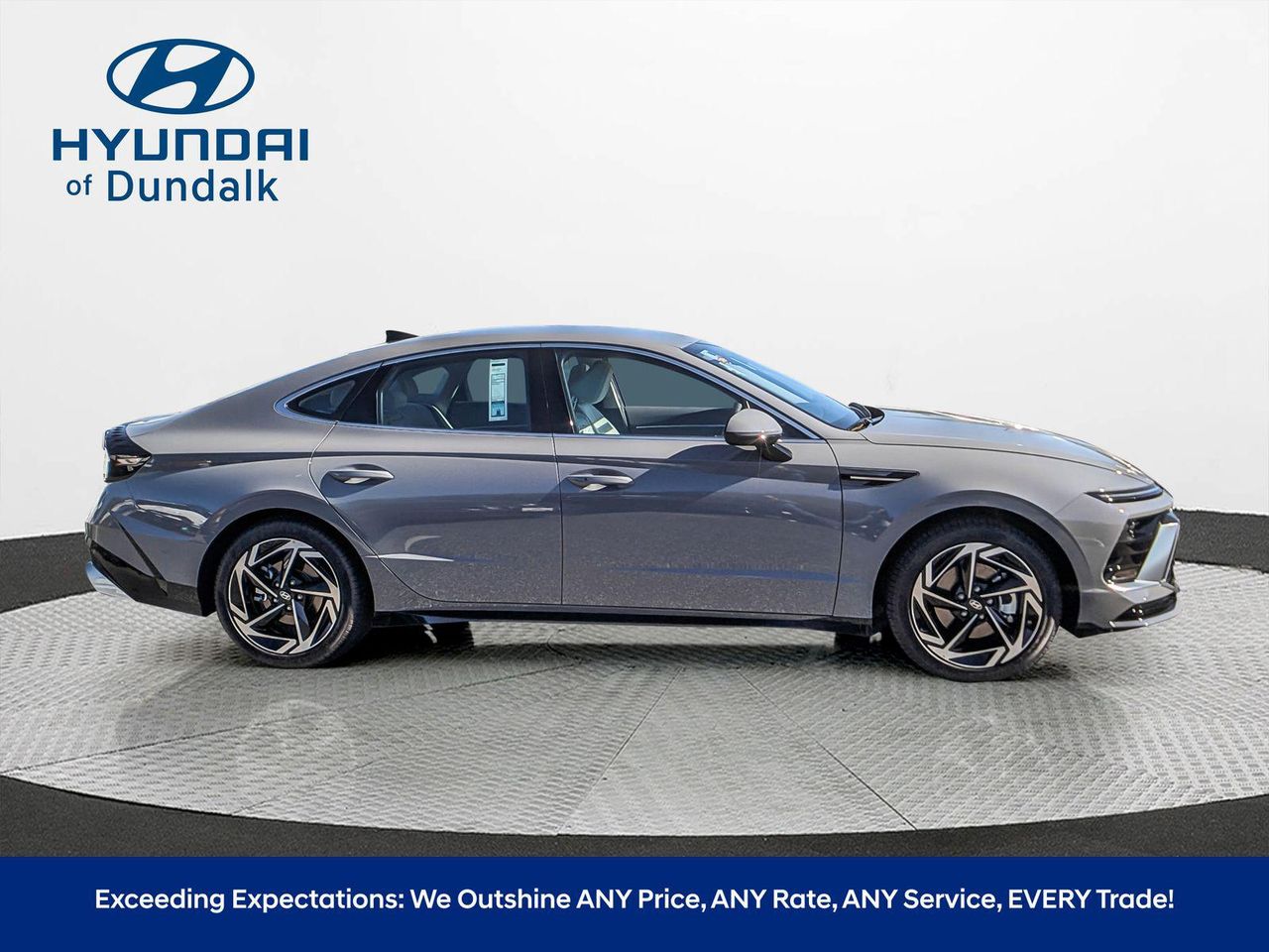 2026 Hyundai Sonata SEL Sport photo 2