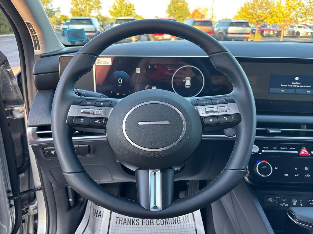 2025 Hyundai Tucson SEL Convenience photo 14