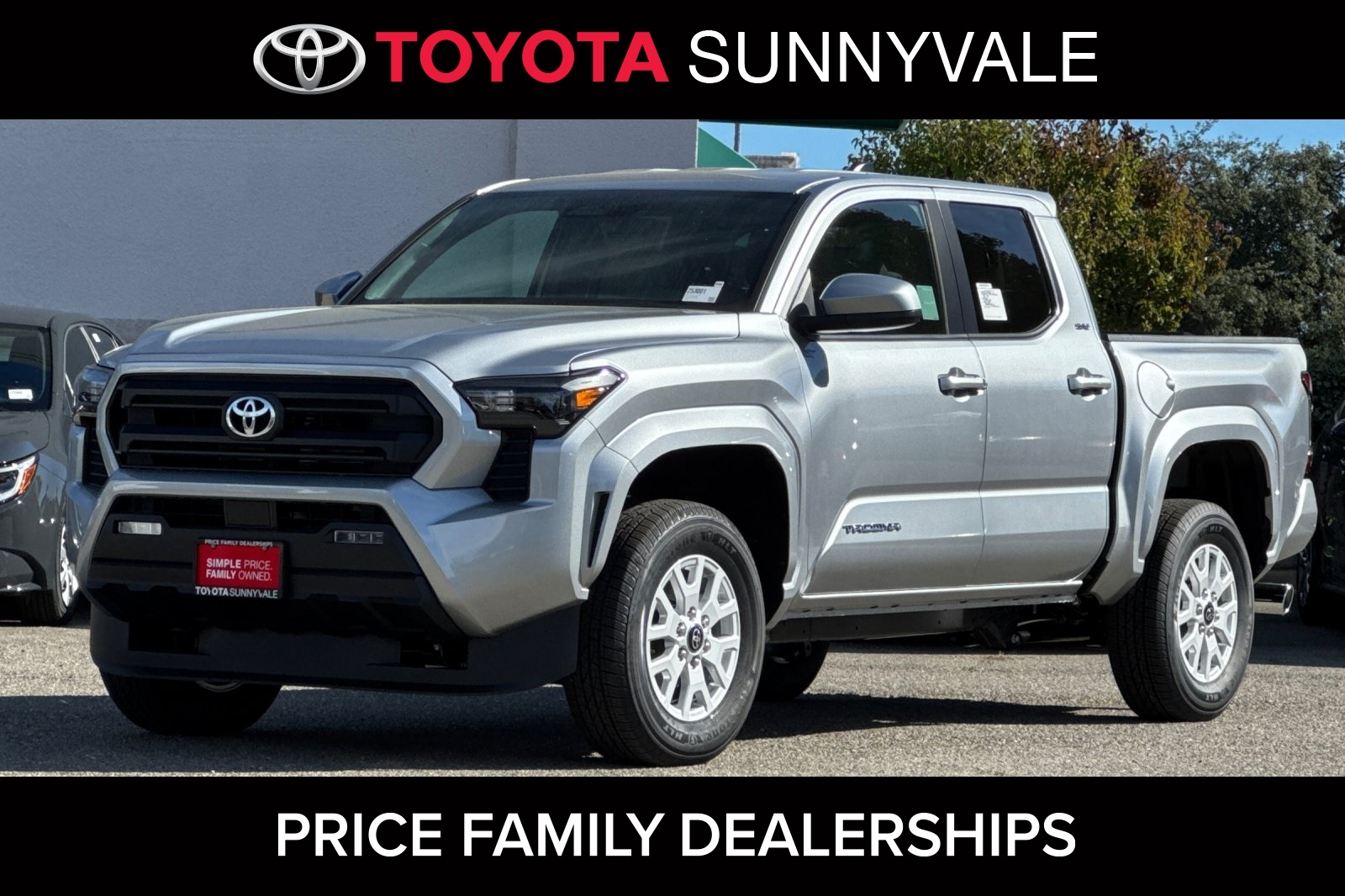 2025 Toyota Tacoma SR5's photo