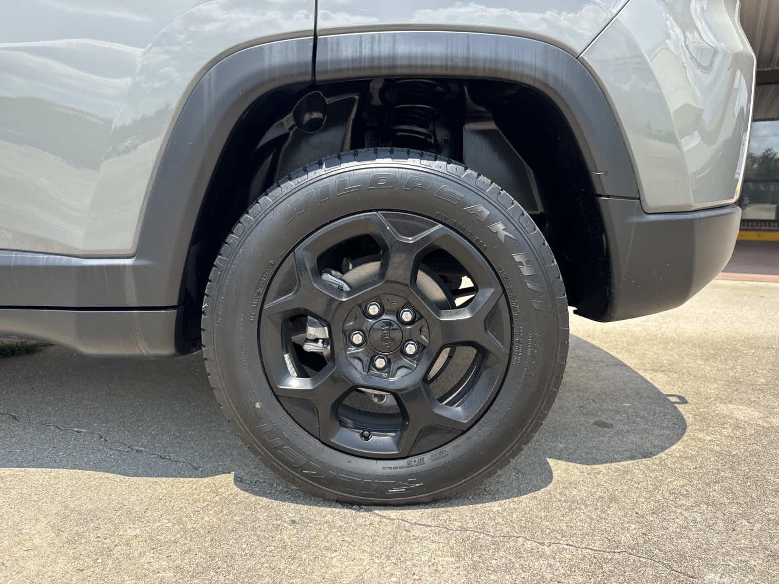 2023 Jeep Compass Trailhawk photo 4