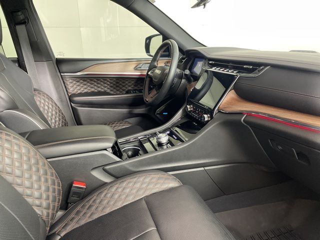 2023 Jeep Grand Cherokee Summit 4xe photo 11