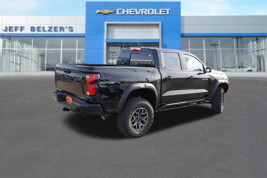 2025 Chevrolet Colorado ZR2 photo 3