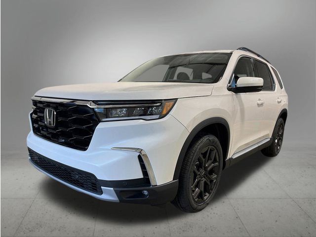 2025 Honda Pilot Touring's photo
