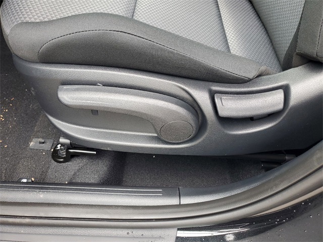 2025 Kia Soul LX photo 9