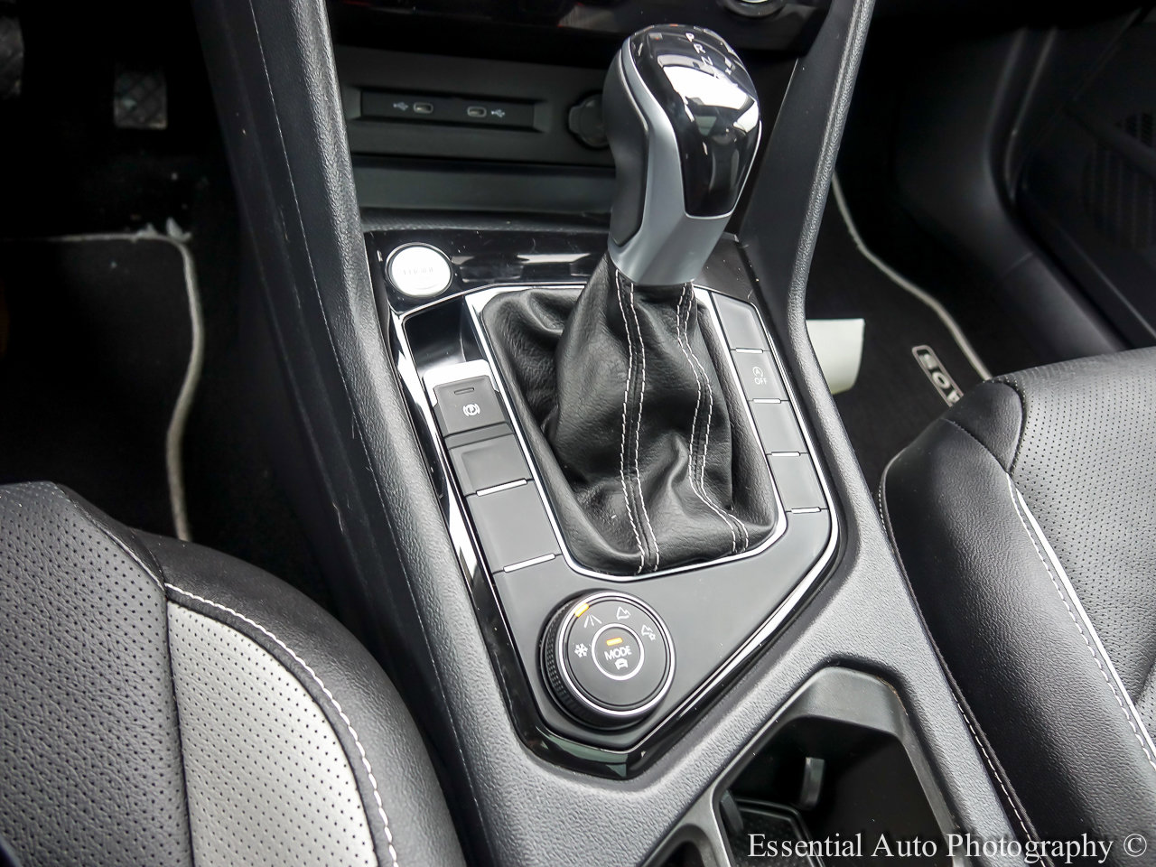 2023 VOLKSWAGEN TAOS - Image 18