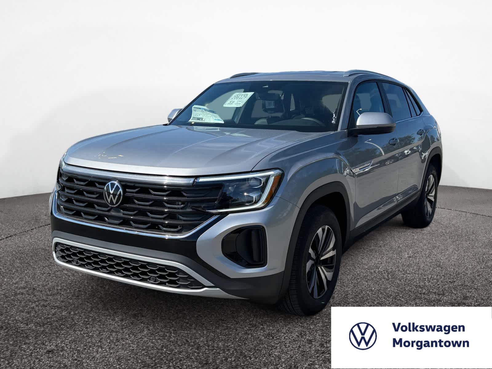 2026 Volkswagen Atlas Cross Sport SE's photo