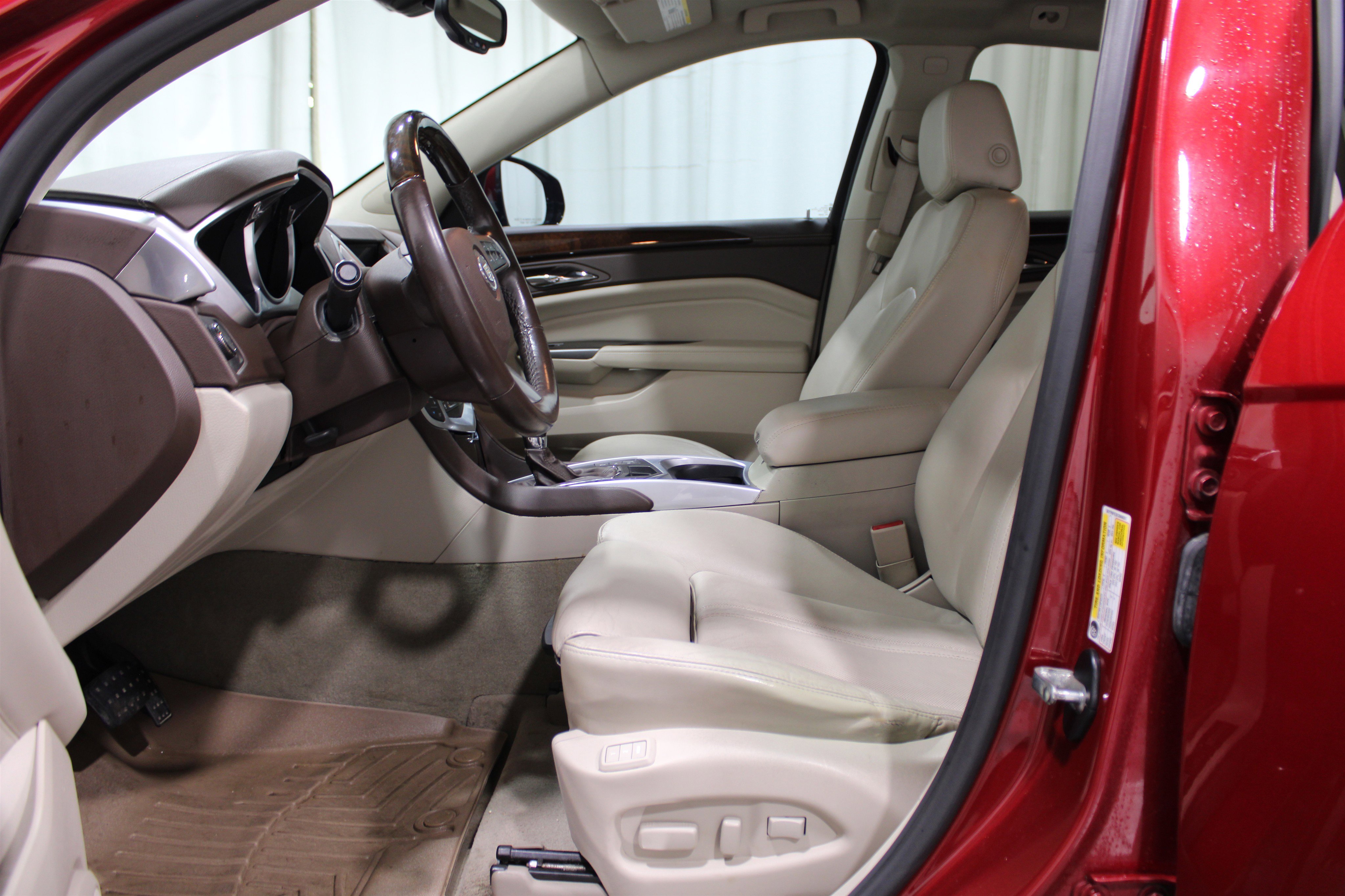 2012 Cadillac SRX Premium photo 3