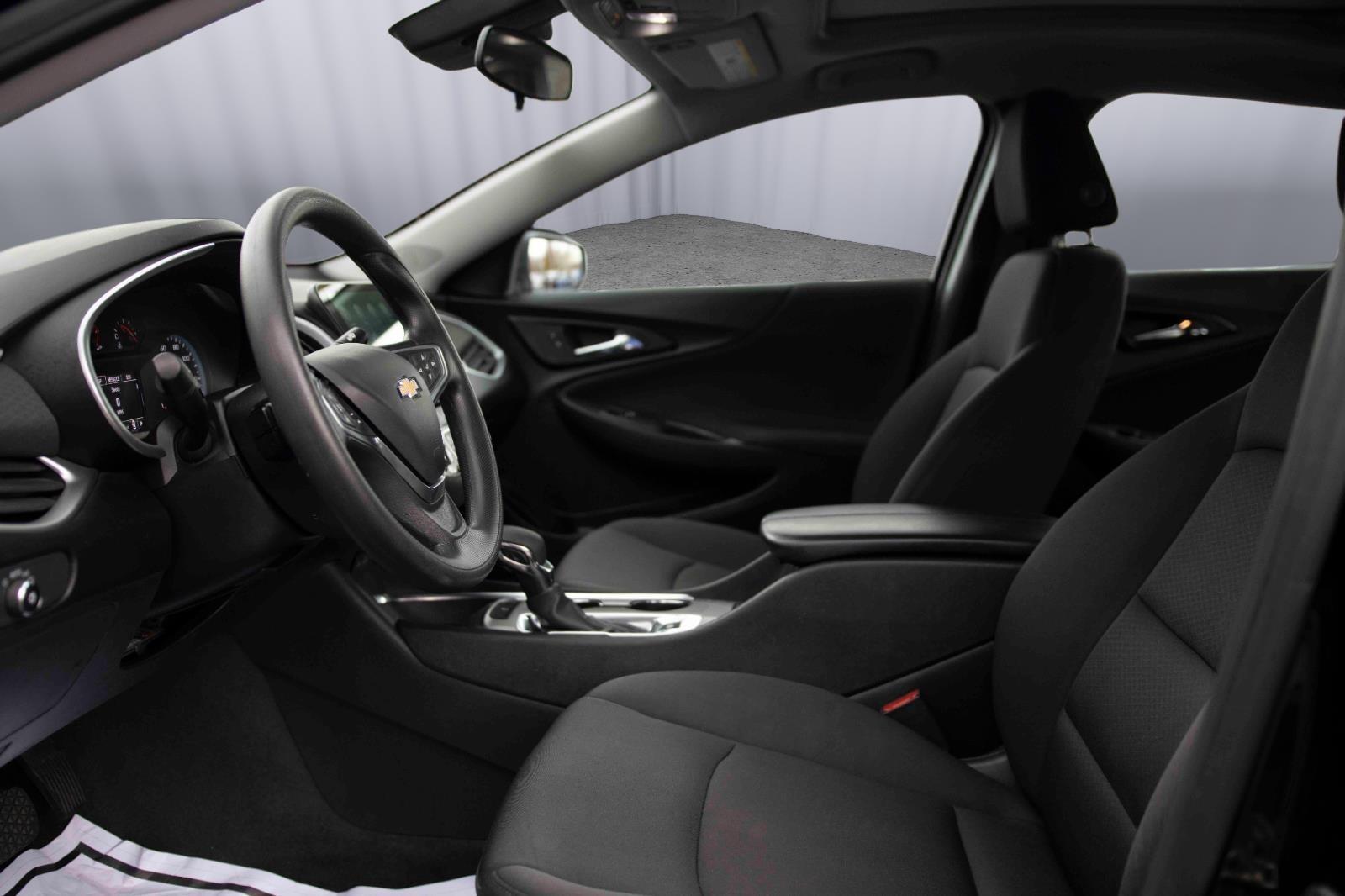 Used 2023 Chevrolet Malibu 1LT with VIN 1G1ZD5ST5PF165008 for sale in Vernon, CT