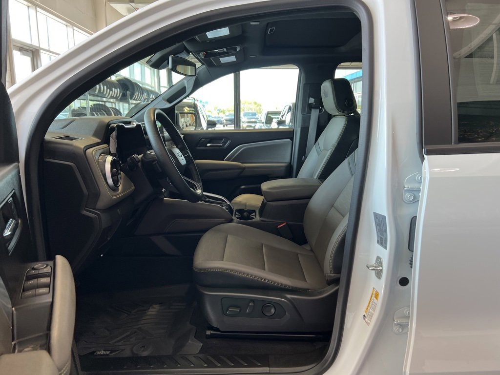 2024 Chevrolet Colorado ZR2 photo 13