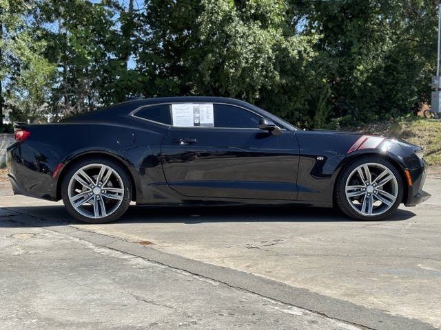 2017 Chevrolet Camaro 2LT photo 8