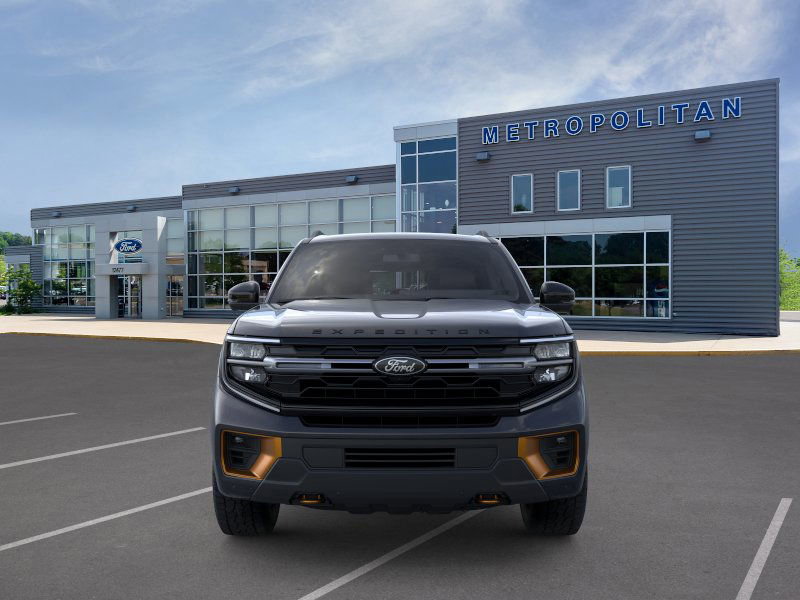 2025 Ford Expedition photo 3