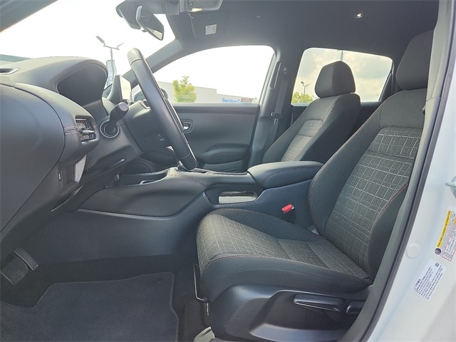 2025 Honda HR-V Sport photo 13