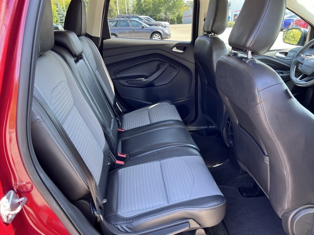 2019 Ford Escape SE photo 18
