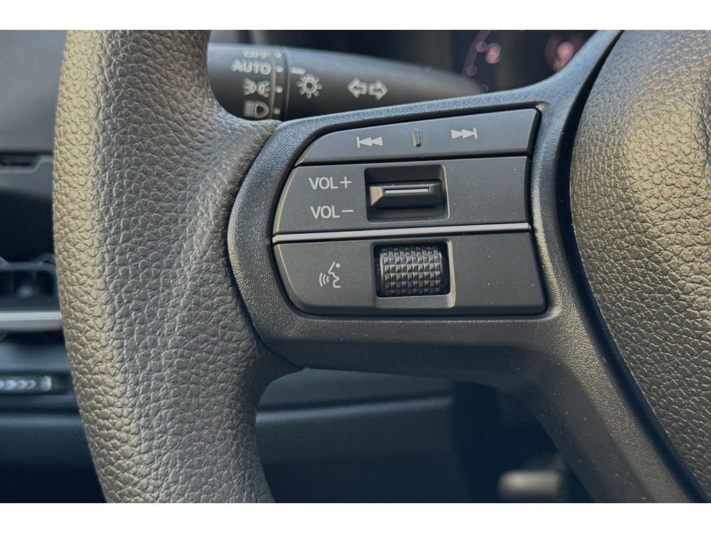 2025 Honda Accord SE photo 25