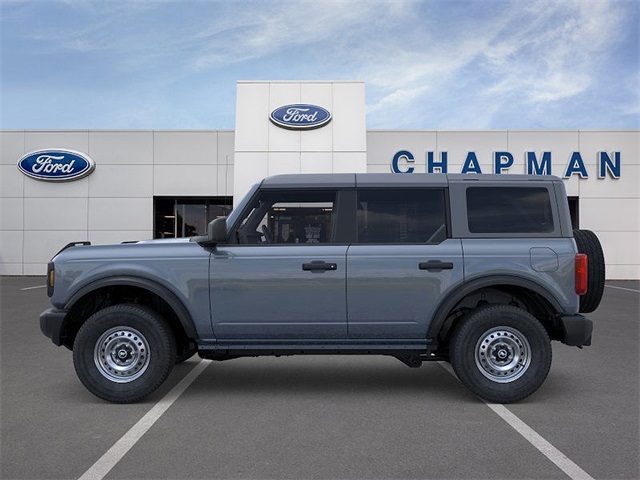 2025 Ford Bronco Base photo 2