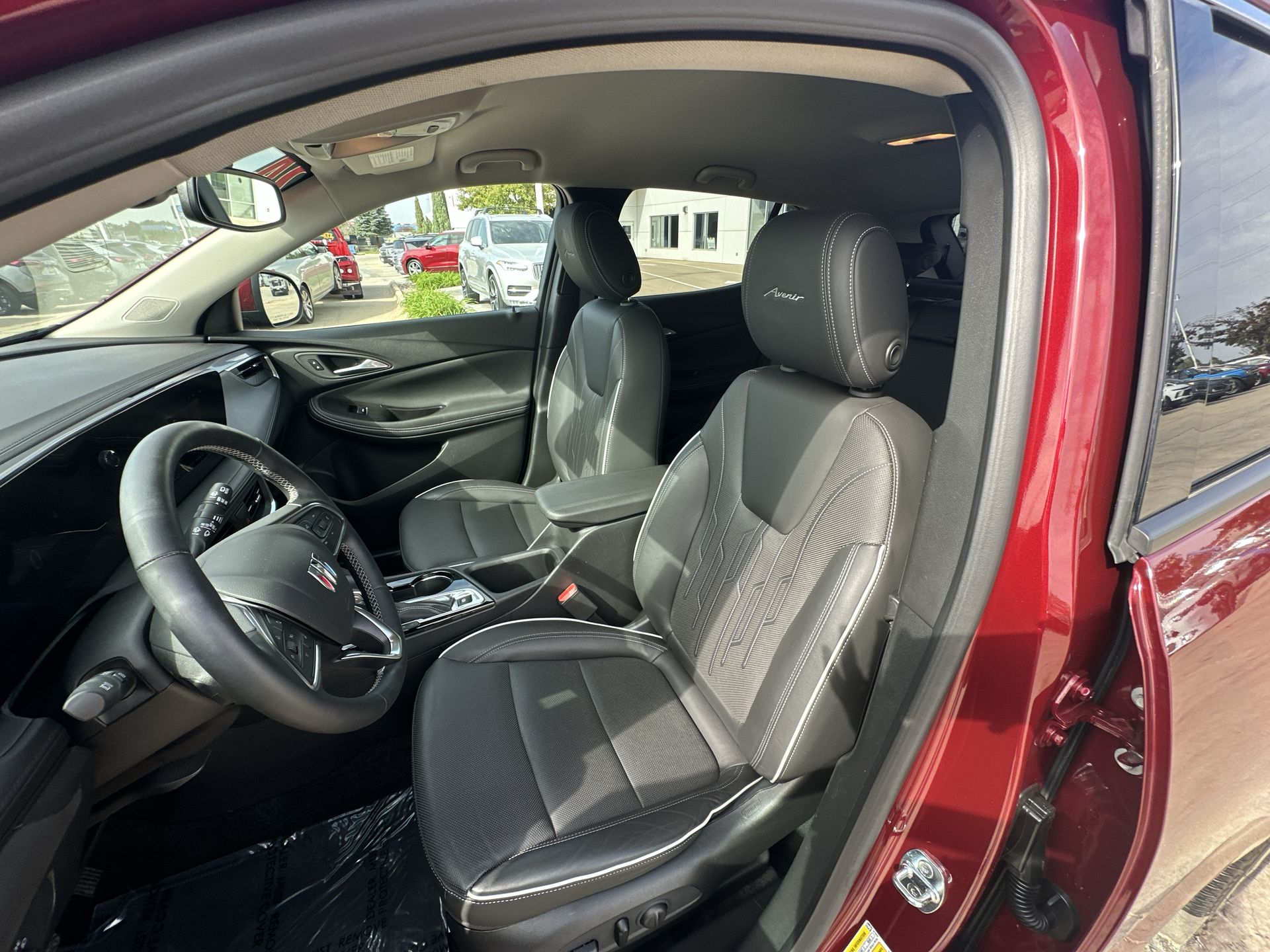 2024 Buick Encore GX Avenir photo 16