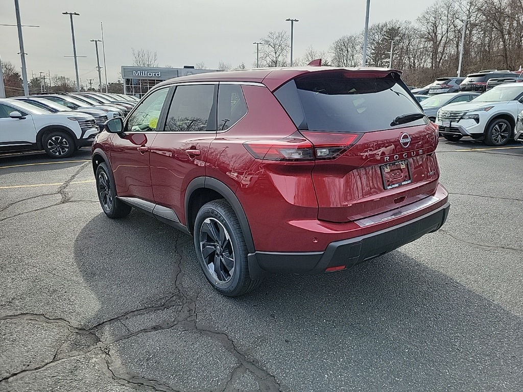 2025 Nissan Rogue SV photo 3