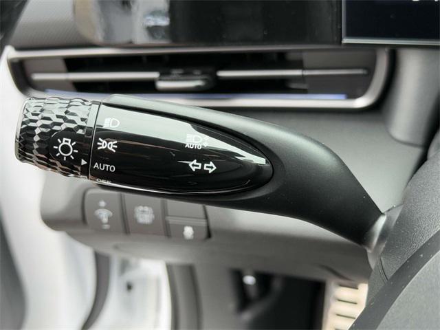2025 Hyundai Elantra Hybrid SEL Sport photo 22