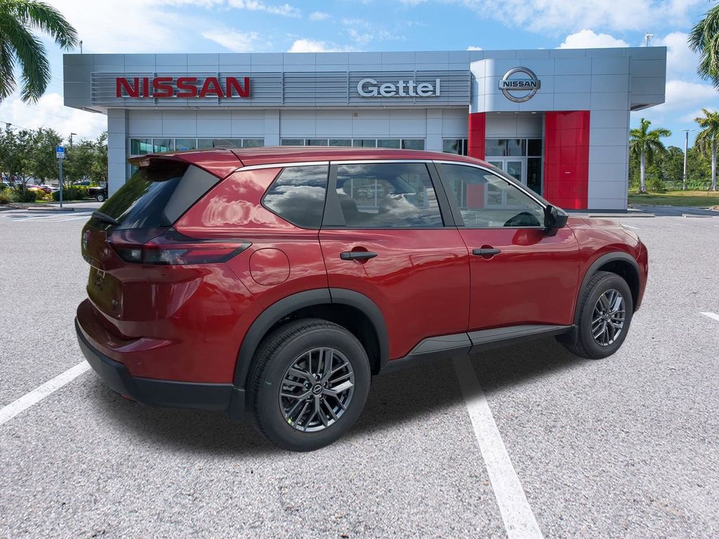 2026 Nissan Rogue S photo 4