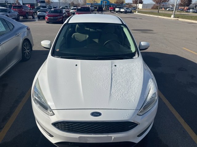 2015 Ford Focus SE photo 3