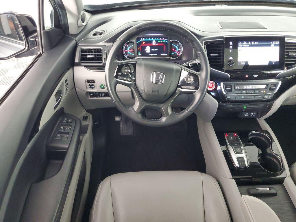 Used 2019 Gray Honda Touring image 15