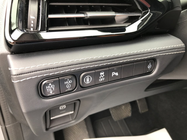 2023 Acura MDX SH-AWD Advance photo 13